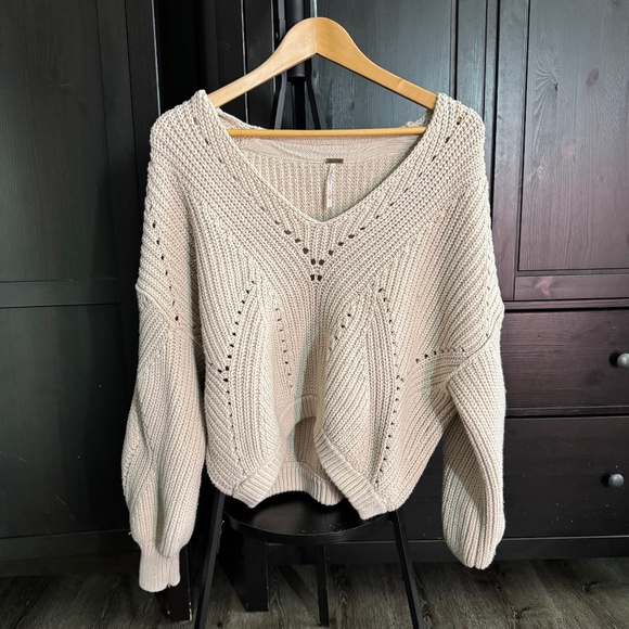 Free people oversized knitted cropped sweater - Picture 1 of 3